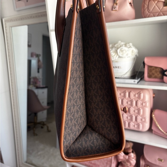 Michael Kors medium Mirella tote - Picture 3 of 13